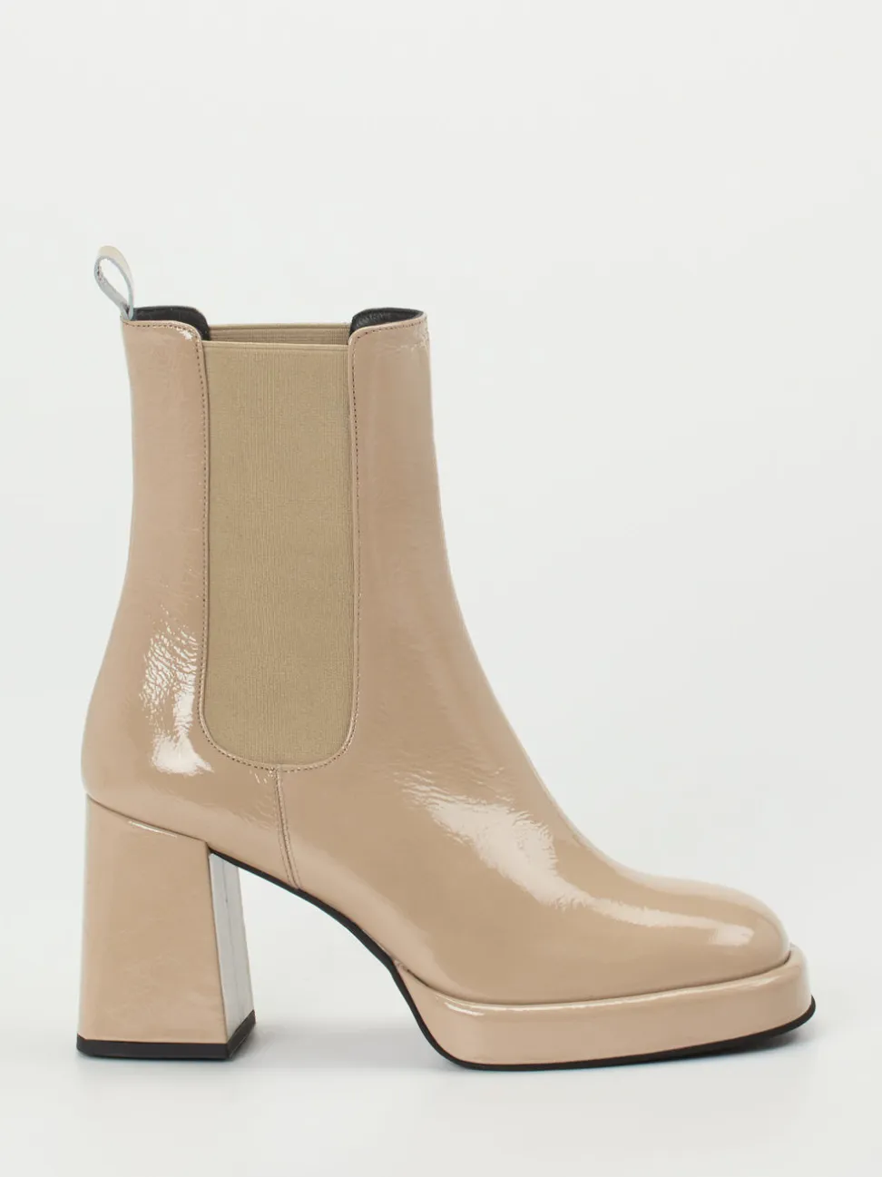Konstantin Starke – Chelsea Boots aus Lackleder Beige