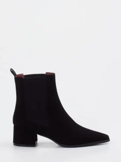 Konstantin Starke – Chelsea Boots aus Veloursleder Schwarz