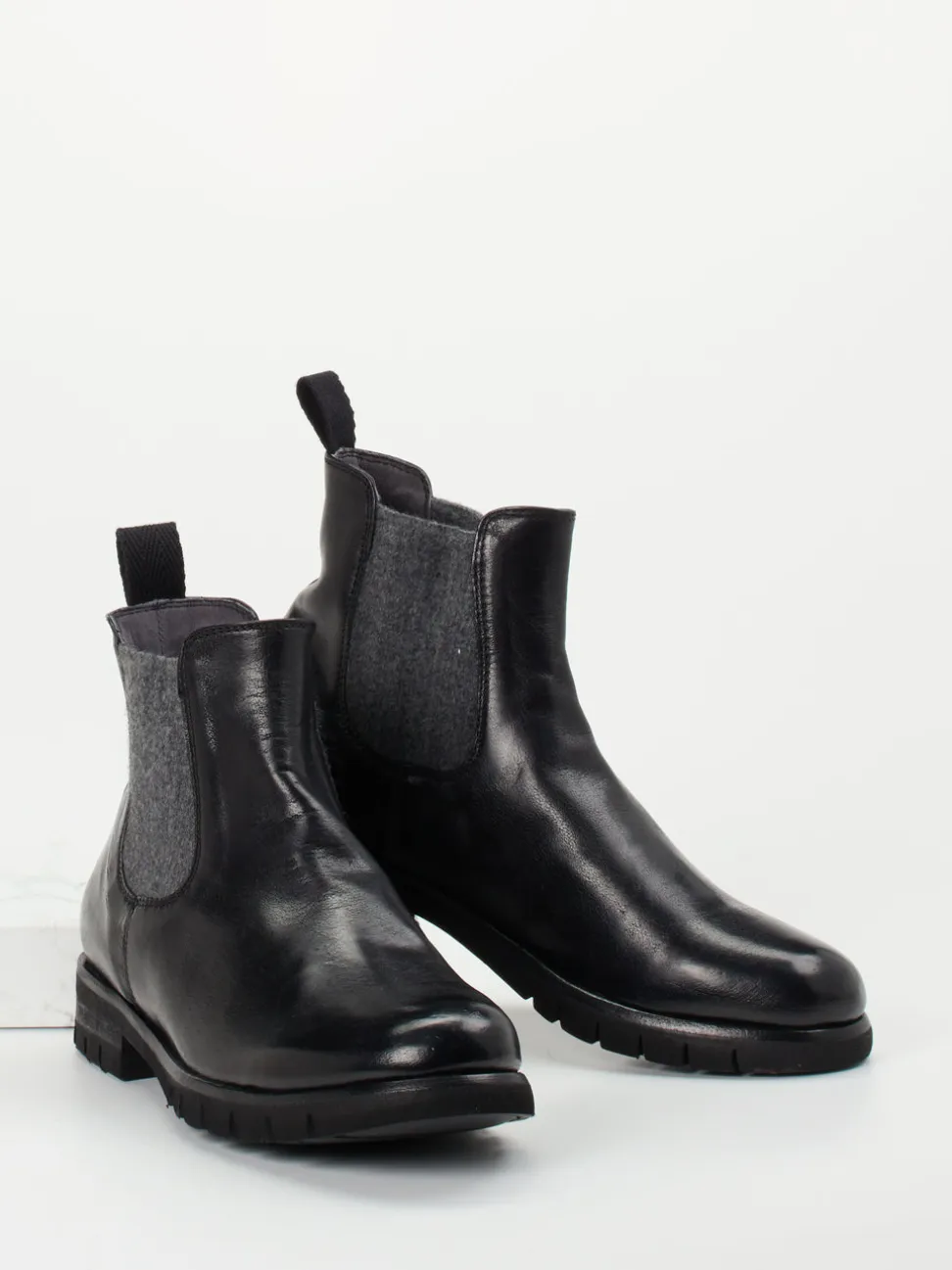 Konstantin Starke – Chelsea Boots aus Känguruleder schwarz