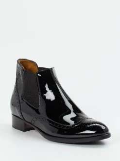 Konstantin Starke – Chelsea Boots aus Lackleder schwarz