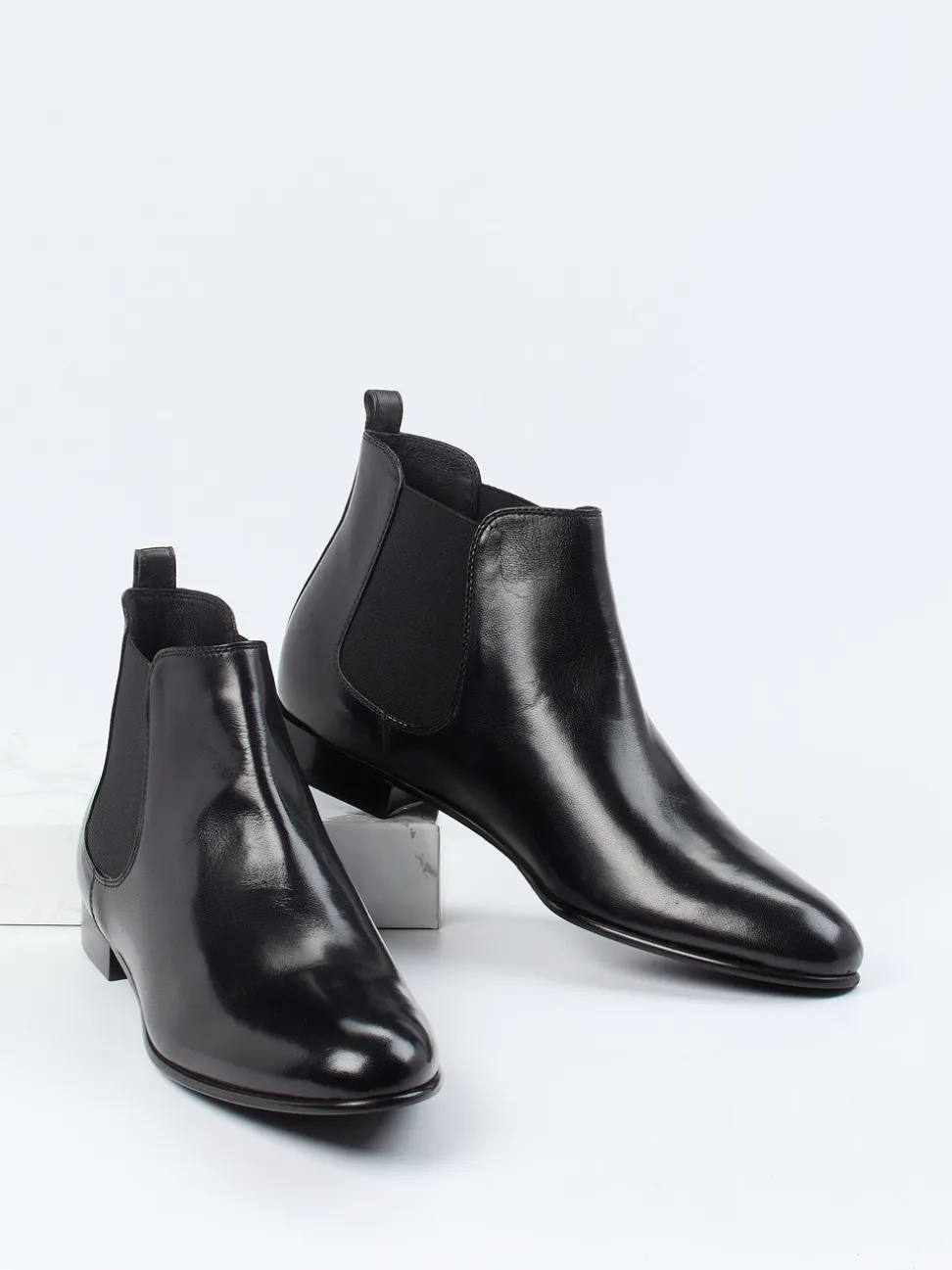 Konstantin Starke – Chelsea Boots aus Lammleder schwarz