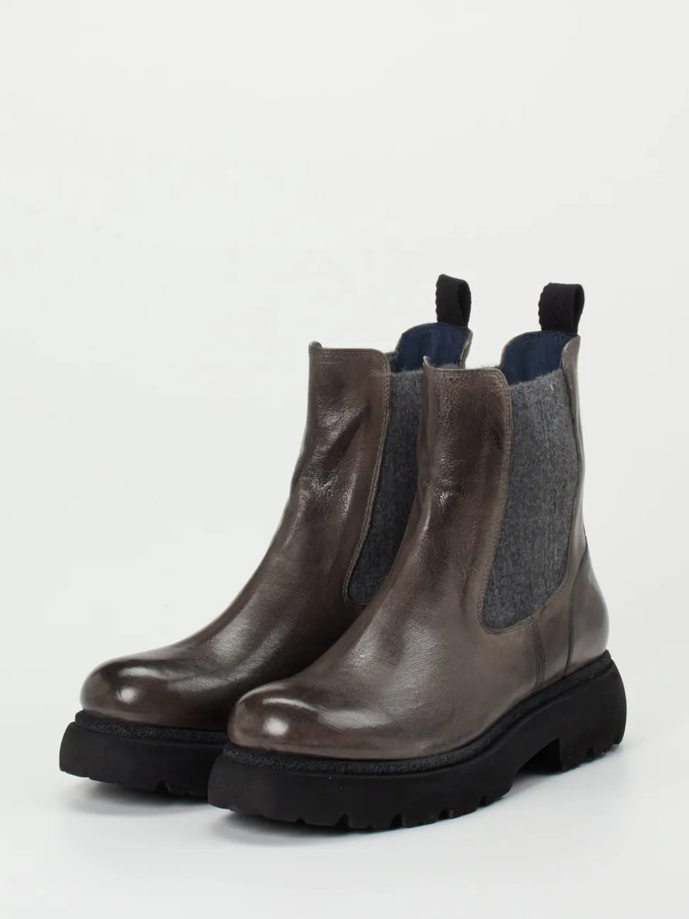 Konstantin Starke – Chelsea Boots aus Känguruleder Grau