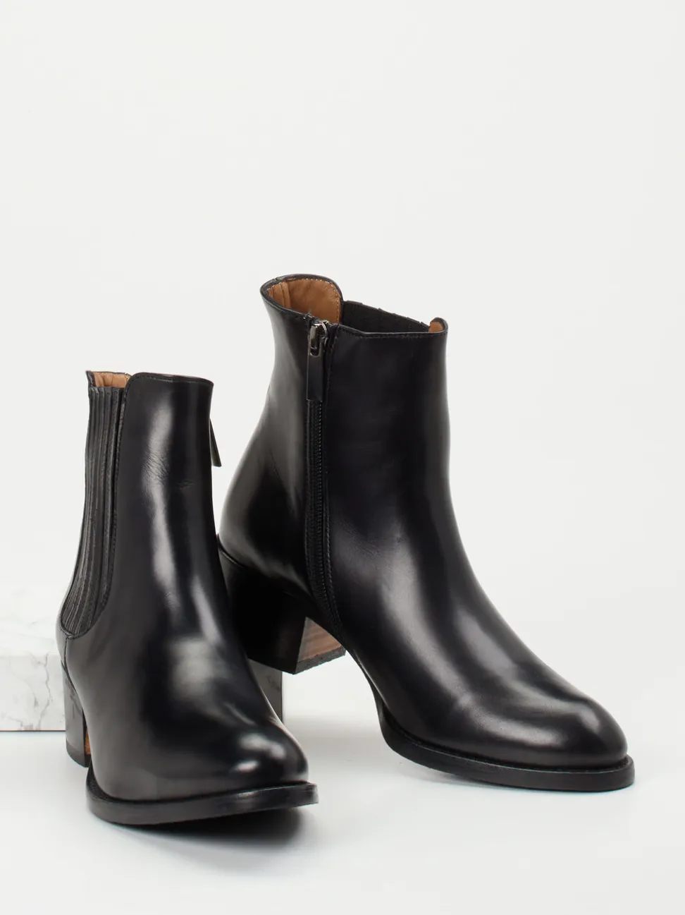 Konstantin Starke – Chelsea Boots aus Kalbleder Schwarz