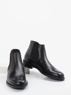 Konstantin Starke – Chelsea Boots aus Kalbleder schwarz