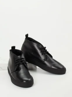Konstantin Starke – Chukka Boots aus Ziegenleder schwarz