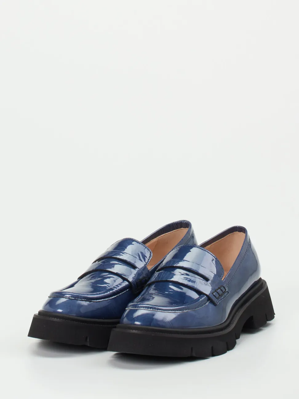 Konstantin Starke – Chunky Loafer aus Lackleder blau