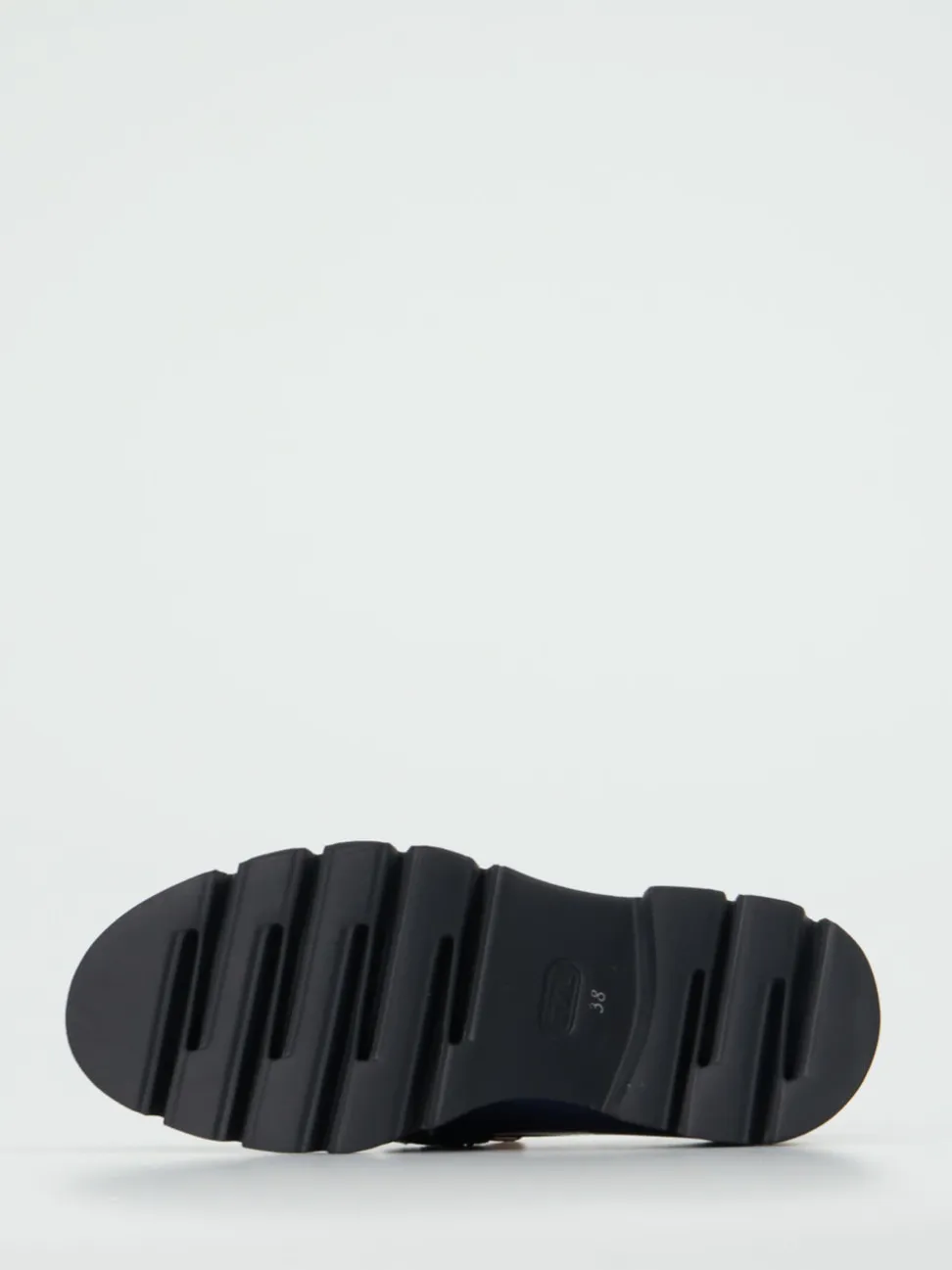 Konstantin Starke – Chunky Loafer aus Lackleder blau