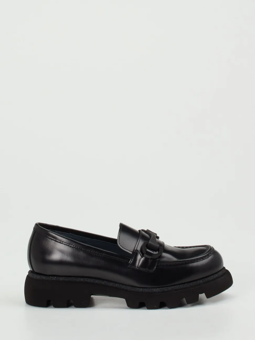 Konstantin Starke – Chunky-Loafer aus Hochglanzleder schwarz