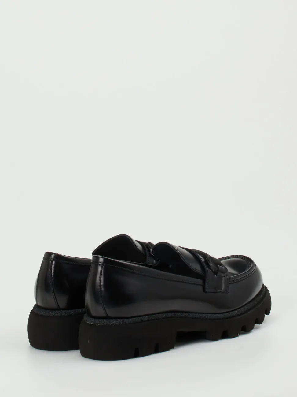 Konstantin Starke – Chunky-Loafer aus Hochglanzleder schwarz