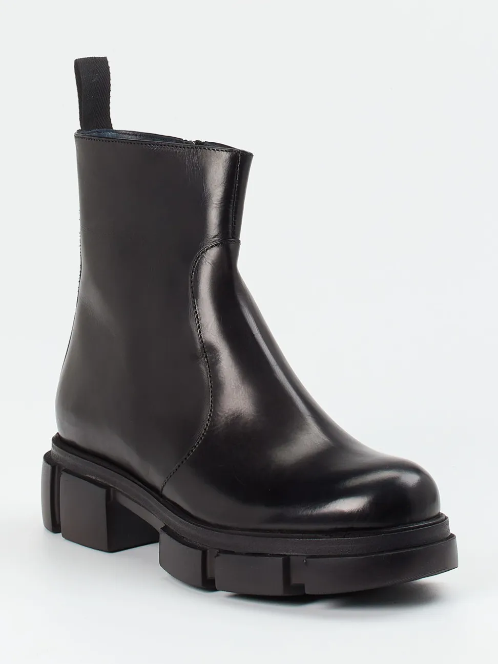 Konstantin Starke – Chunky-Stiefelette aus Kalbleder schwarz