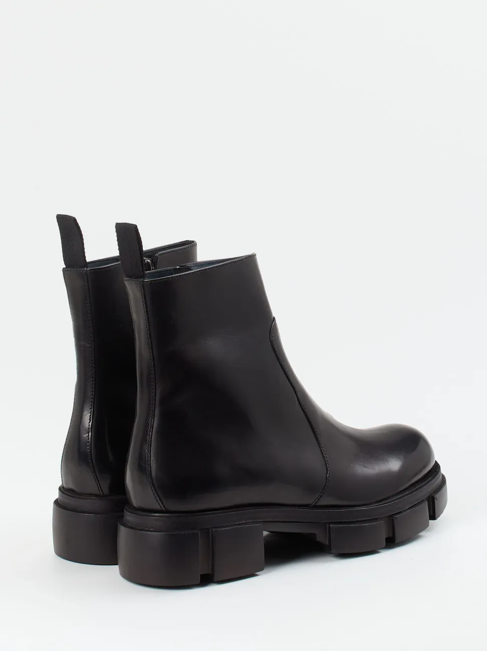 Konstantin Starke – Chunky-Stiefelette aus Kalbleder schwarz