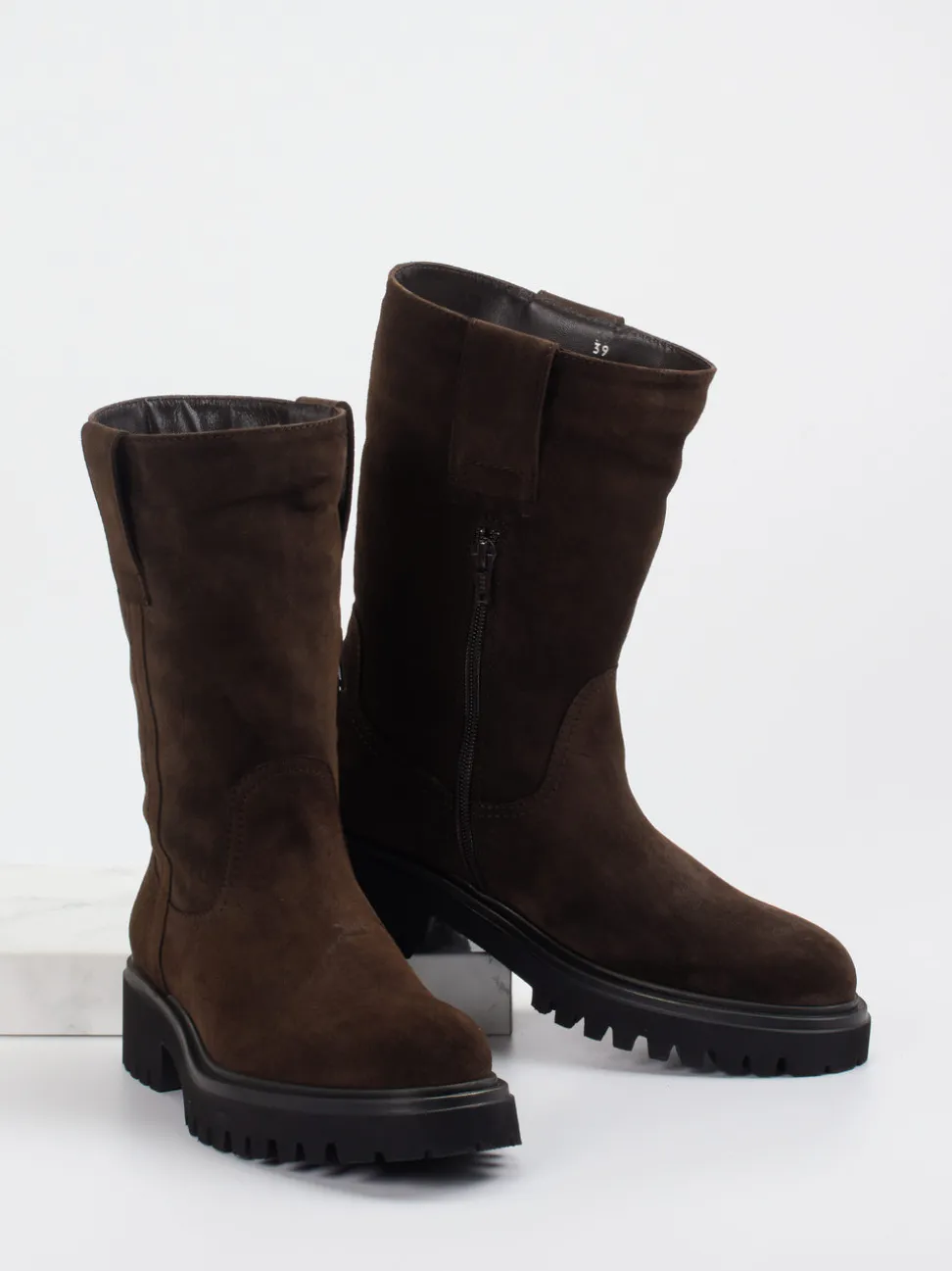 Konstantin Starke – Chunky Stiefel aus Veloursleder braun