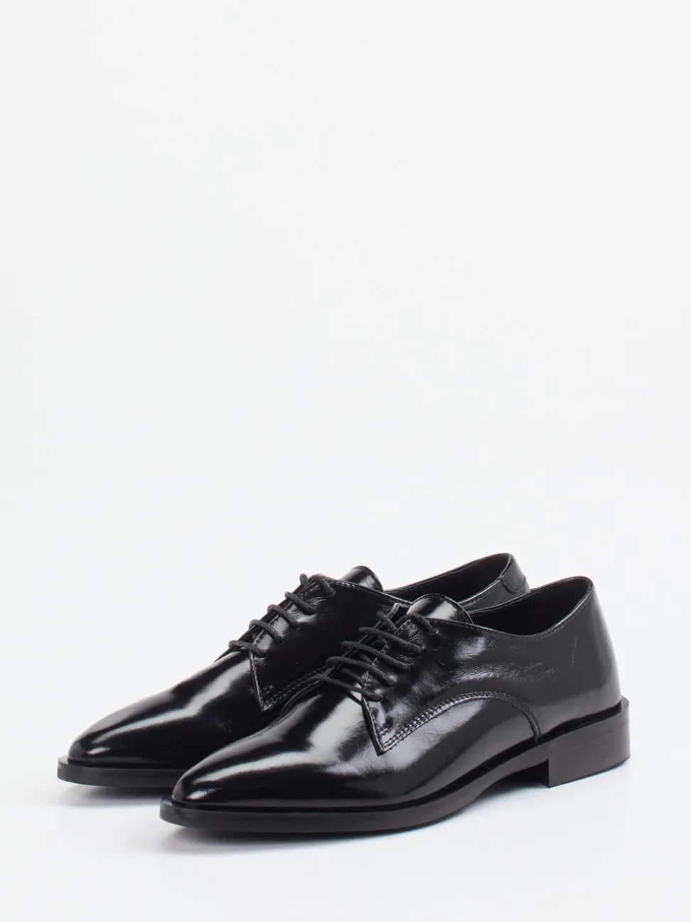 Konstantin Starke – Derby-Schuhe aus Hochglanzleder schwarz