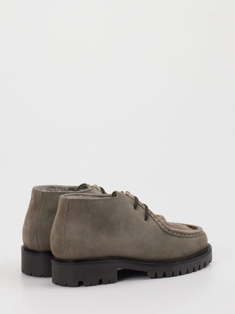 Konstantin Starke – Desert Boots aus Veloursleder steingrau