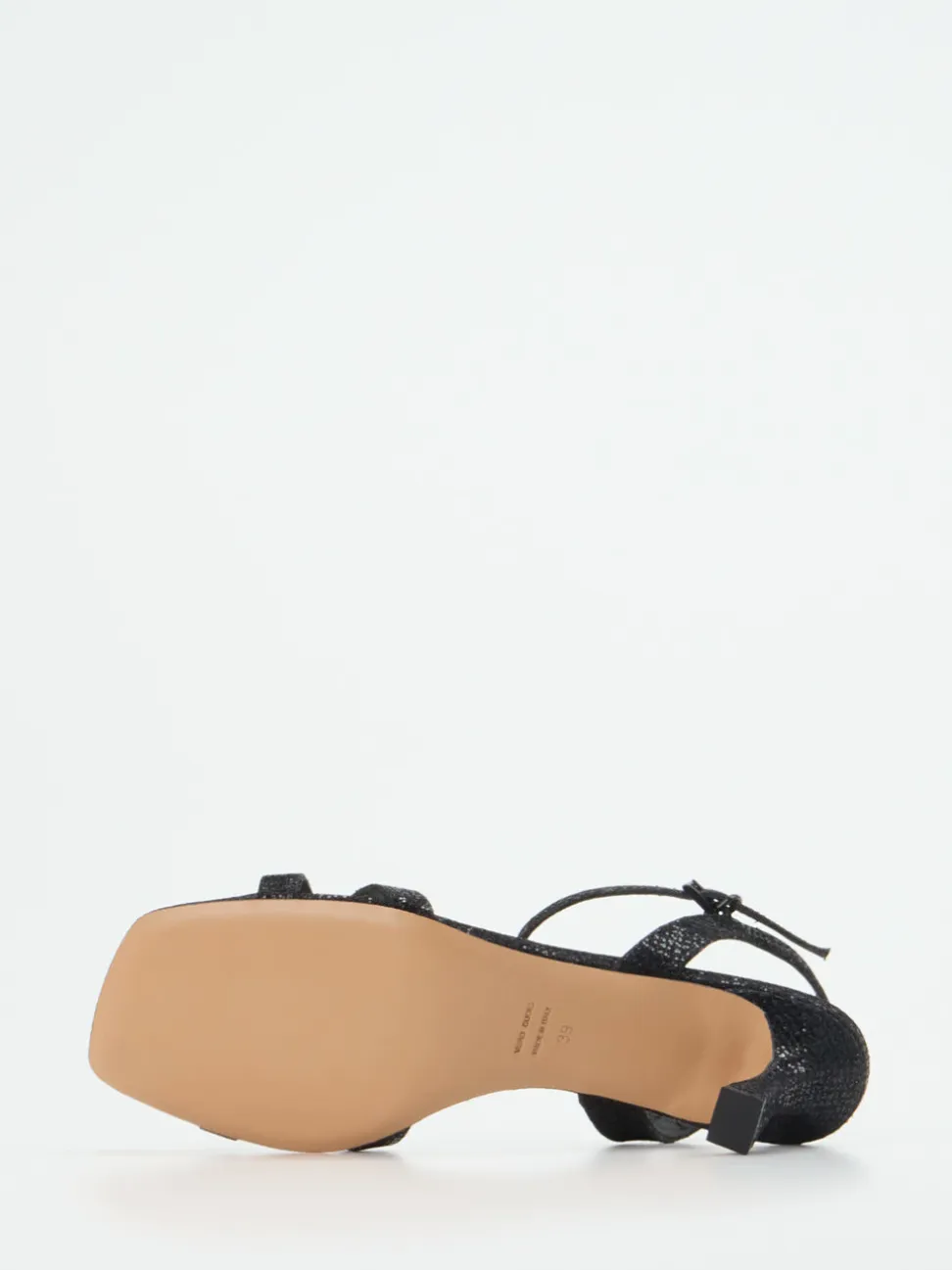 Konstantin Starke – High Heel Sandaletten aus Metallicleder schwarz