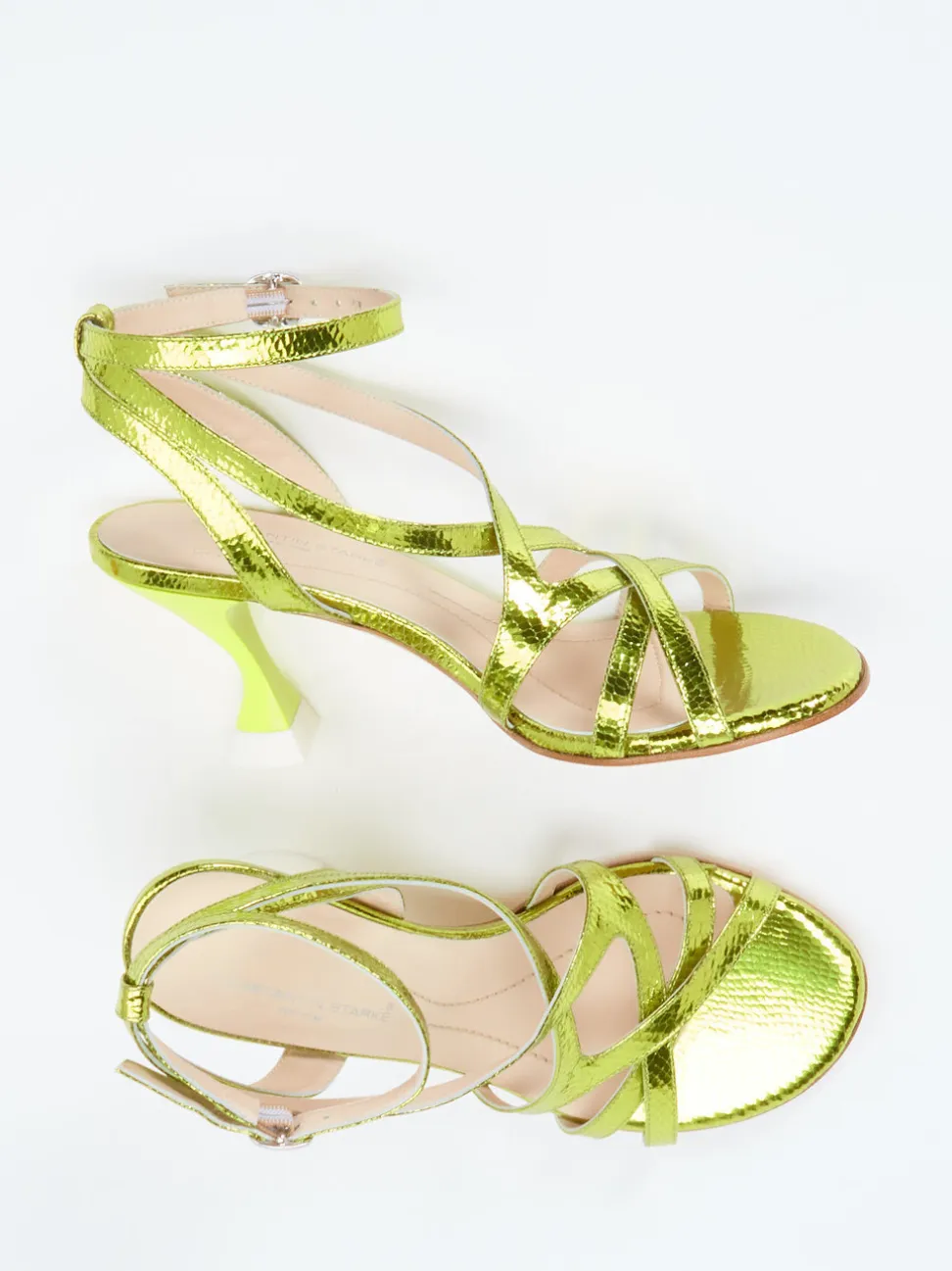 Konstantin Starke – High Heel Sandalen aus Metallicleder