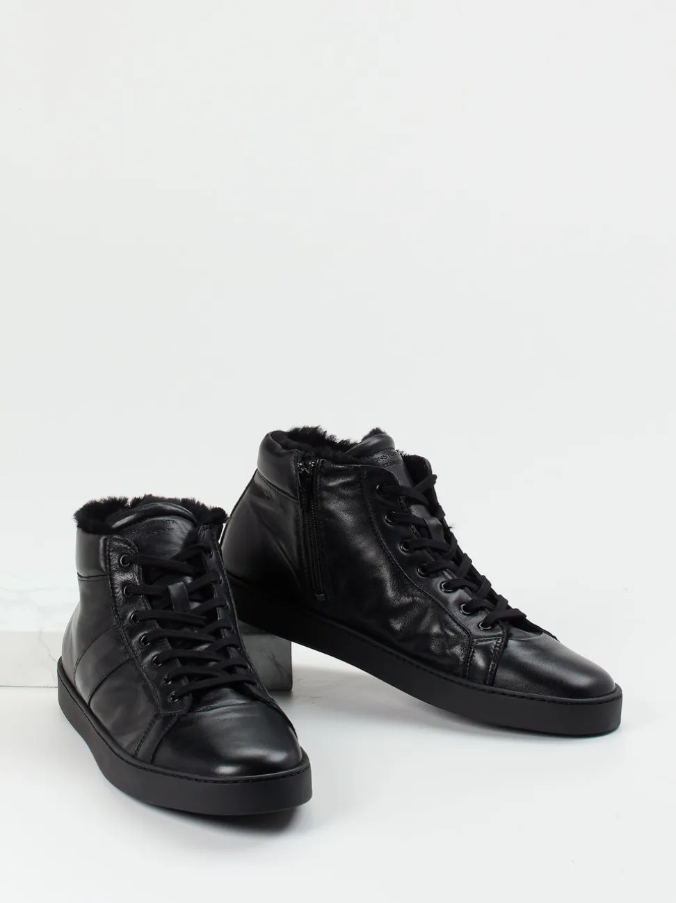 Konstantin Starke – High-Top Sneaker aus Lammleder schwarz