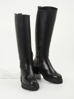 Konstantin Starke – Kniehohe Stiefel aus Kalbleder schwarz