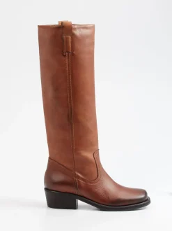 Konstantin Starke – Kniehohe Stiefel aus Kalbleder Cognac