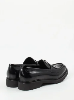 Konstantin Starke – Loafer aus Hochglanzleder schwarz