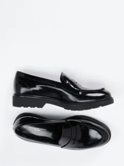 Konstantin Starke – Loafer aus Hochglanzleder schwarz