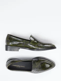 Konstantin Starke – Loafer aus Lackleder mit Schlangenprägung