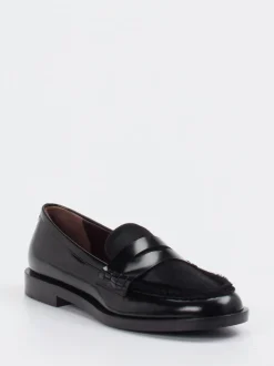 Konstantin Starke – Loafer aus Hochglanzleder Schwarz