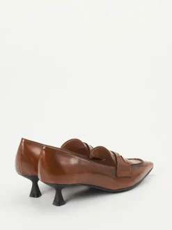 Konstantin Starke – Loafer-Pumps aus Hochglanzleder braun