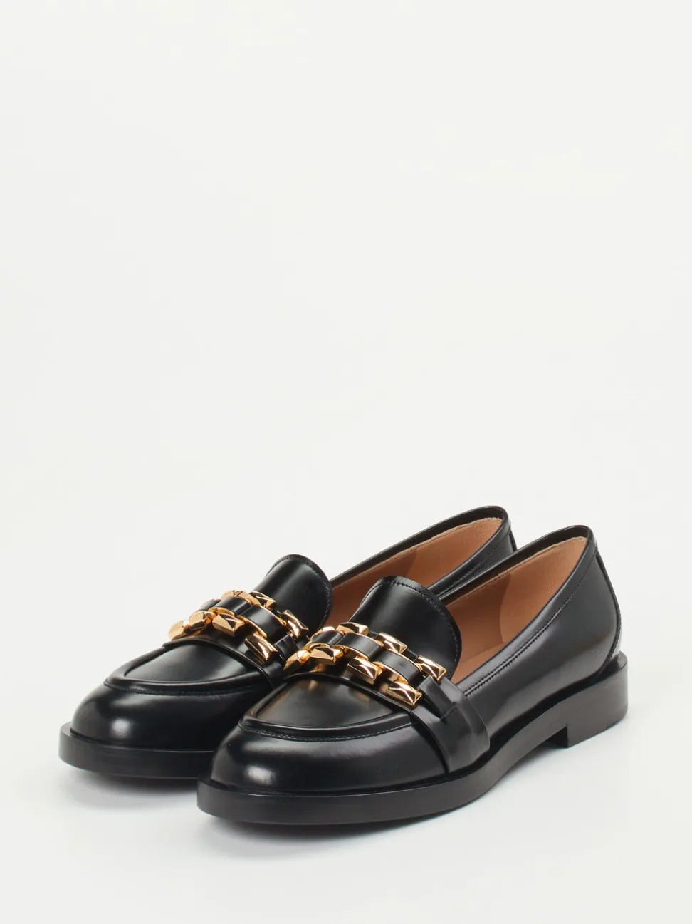 Konstantin Starke – Loafer aus Hochglanzleder Schwarz
