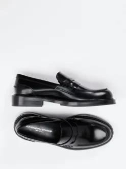 Konstantin Starke – Loafer aus Hochglanzleder Schwarz