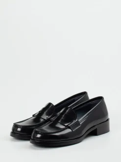 Konstantin Starke – Loafer aus Hochglanzleder schwarz