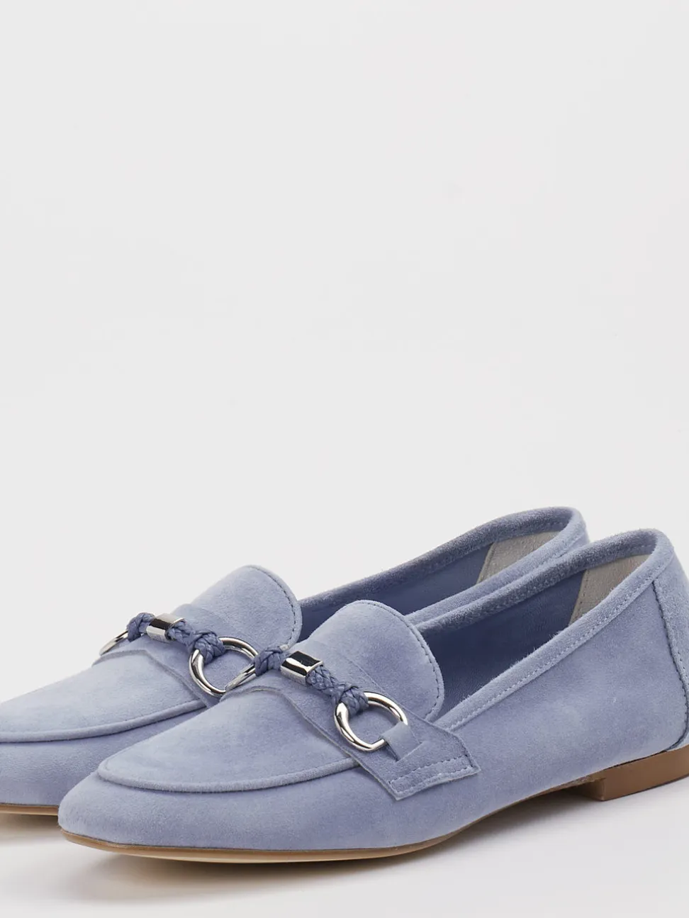 Konstantin Starke – Loafer aus Veloursleder Hellblau