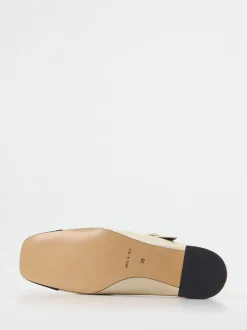 Konstantin Starke – Mary Jane Pumps aus Lackleder Bicolor