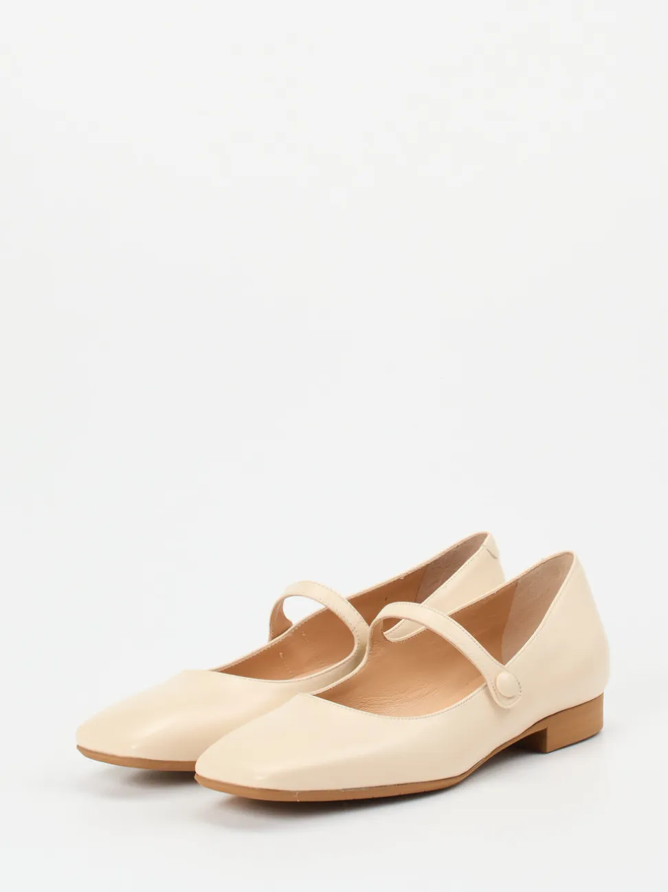 Konstantin Starke – Mary Janes aus Lammleder Beige