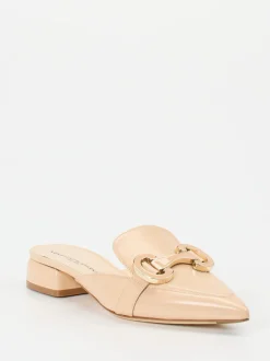 Konstantin Starke – Mules aus Lackleder in Beige