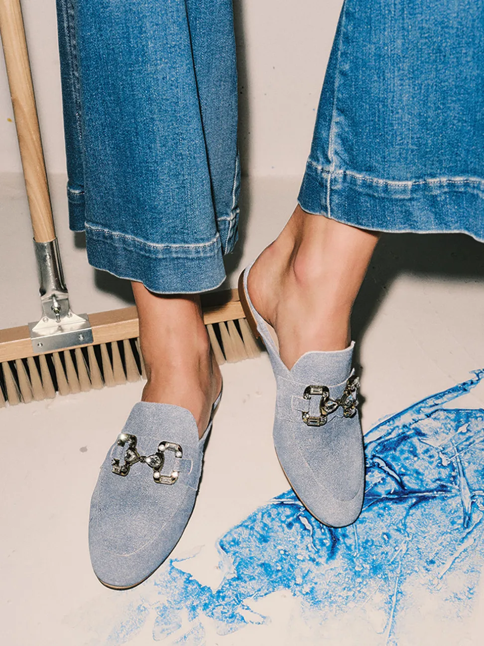 Konstantin Starke – Mules aus Veloursleder in Blau