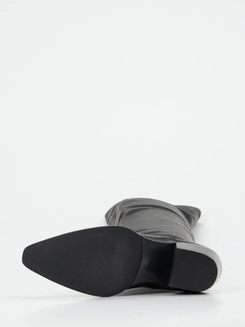 Konstantin Starke – Overknee-Stiefel aus Kalbleder schwarz