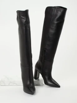 Konstantin Starke – Overkneestiefel aus Lammleder Schwarz