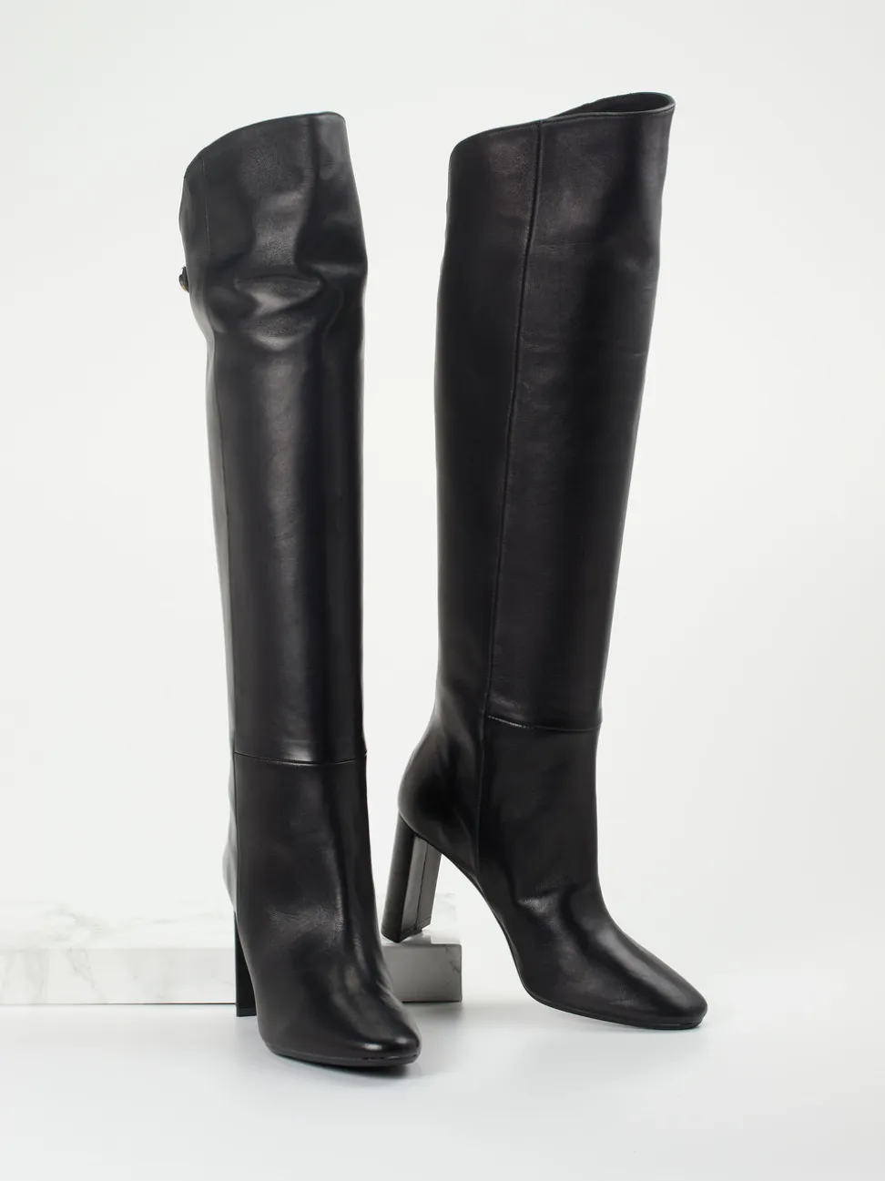 Konstantin Starke – Overknee-Stiefel aus Lammleder Schwarz