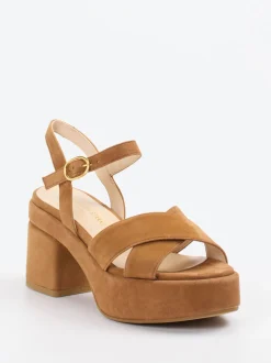 Konstantin Starke – Plateau-Sandaletten aus Veloursleder Cognac