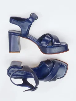 Konstantin Starke – Plateau-Sandalen aus Lammleder Tintenblau