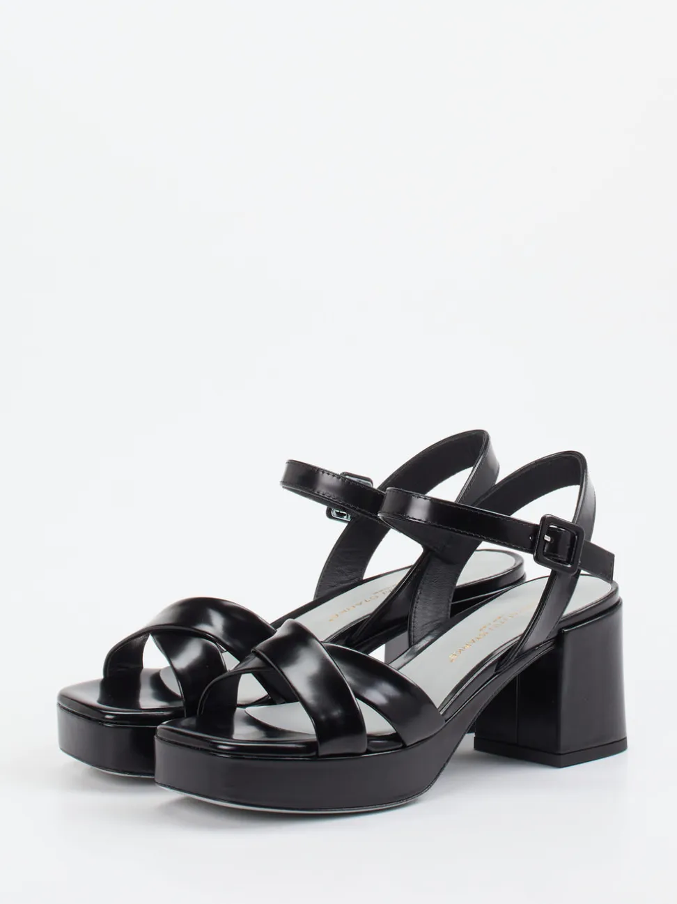 Konstantin Starke – Plateau-Sandalen aus Hochglanzleder schwarz