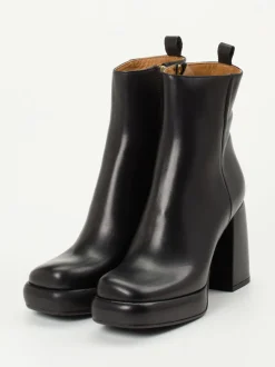 Konstantin Starke – Plateau-Stiefelette aus Kalbleder Schwarz