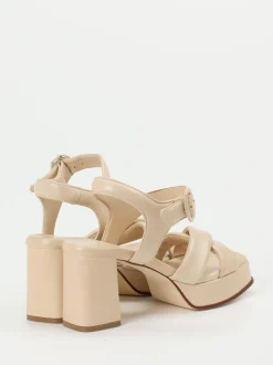 Konstantin Starke – Plateau-Sandaletten aus Lammleder beige