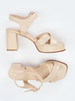Konstantin Starke – Plateau-Sandaletten aus Lammleder beige