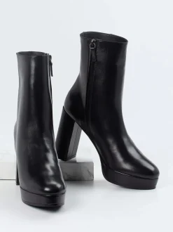 Konstantin Starke – Plateau-Stiefeletten aus Lammleder Schwarz