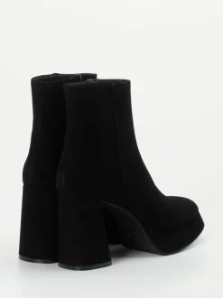 Konstantin Starke – Plateau-Stiefeletten aus Veloursleder Schwarz