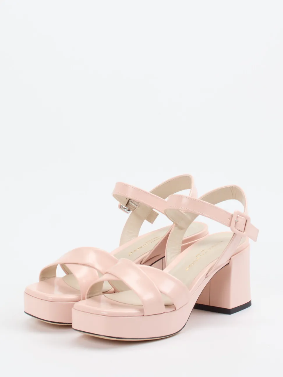 Konstantin Starke – Plateau-Sandalette aus Hochglanzleder