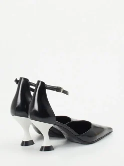 Konstantin Starke – Pumps aus Kalbleder Schwarz