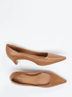 Konstantin Starke – Pumps aus Lammleder in Cognac